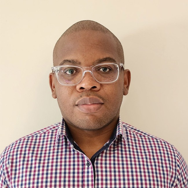 Dr Clyton Banya